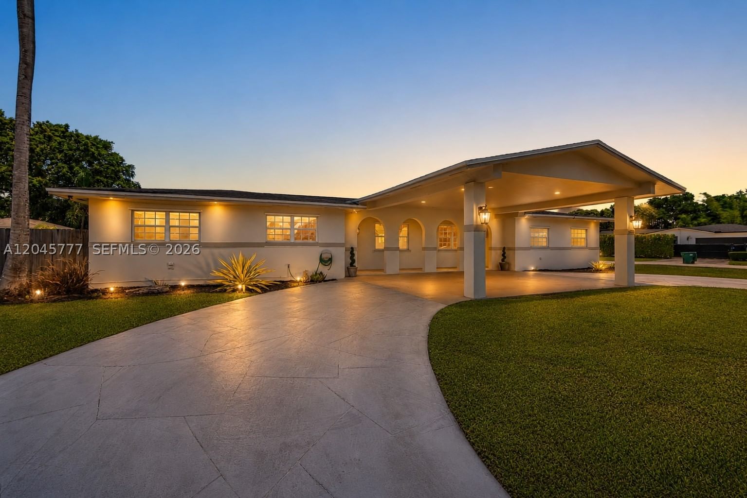 Real estate property located at 12805 193rd Ter, Miami-dade, Green Meadow Estates, Miami, FL