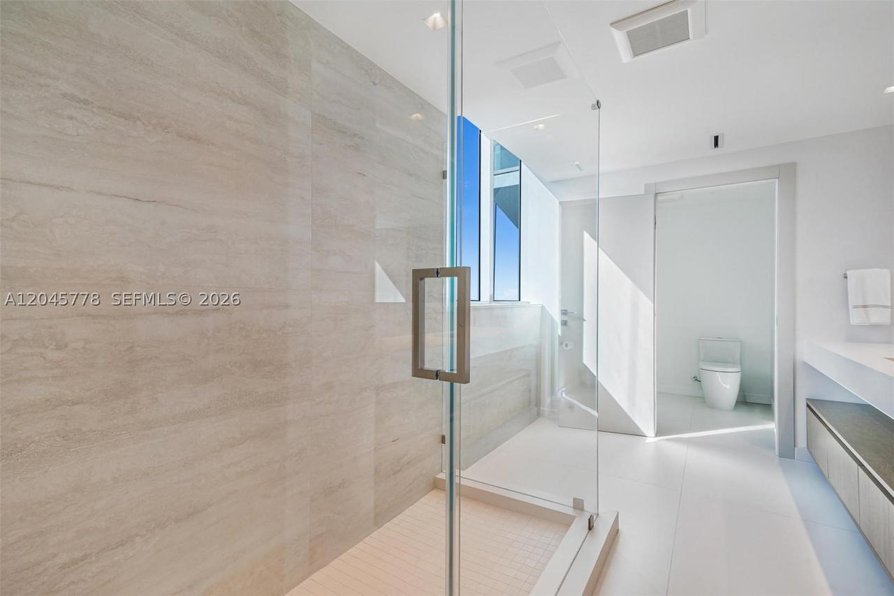 Real estate property located at 3801 Collins Ave #1503, Miami-dade, Mosaic On Miami Beach Con, Miami Beach, FL