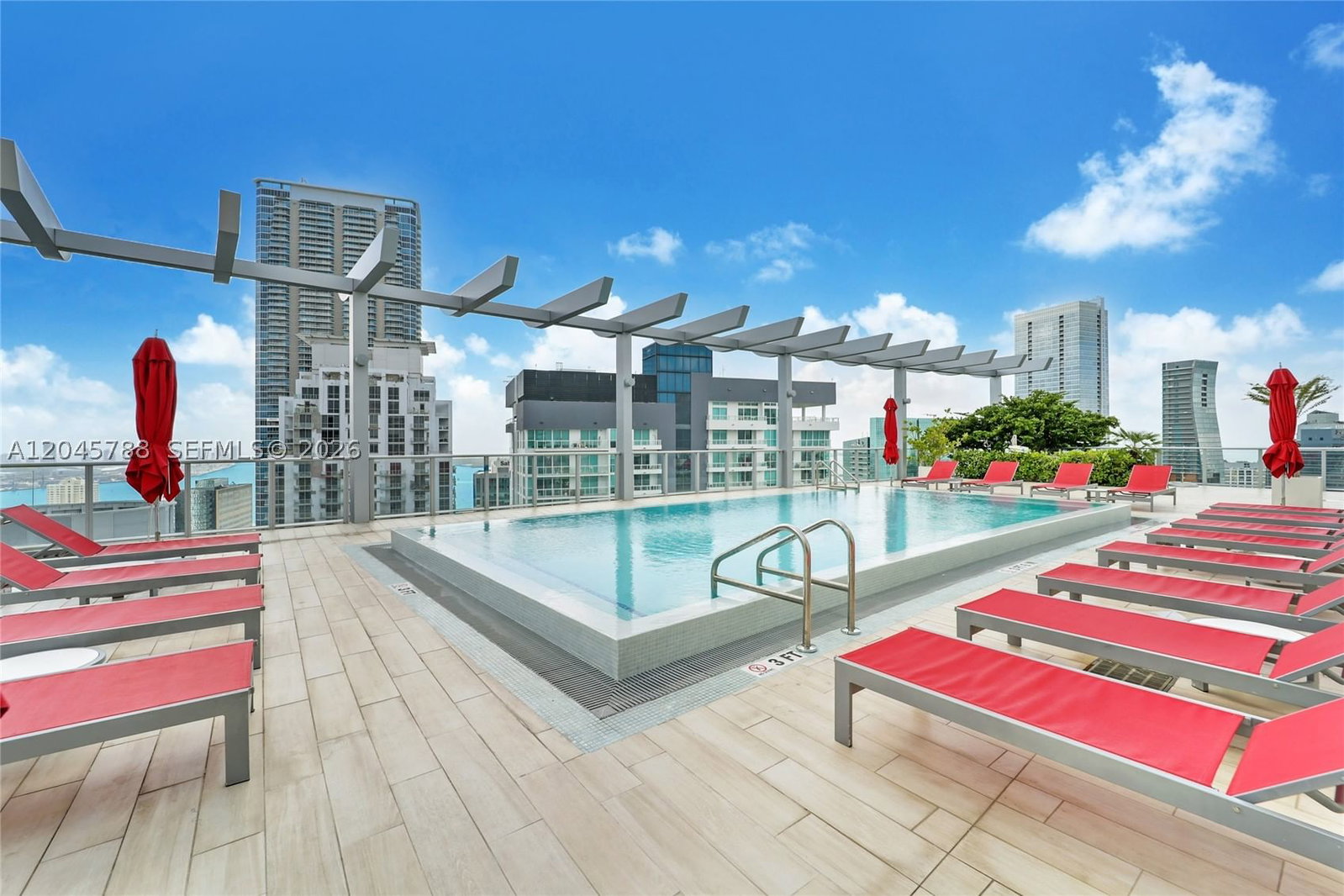 Real estate property located at 1100 Miami Ave #1607, Miami-dade, 1100 Millecento Residence, Miami, FL