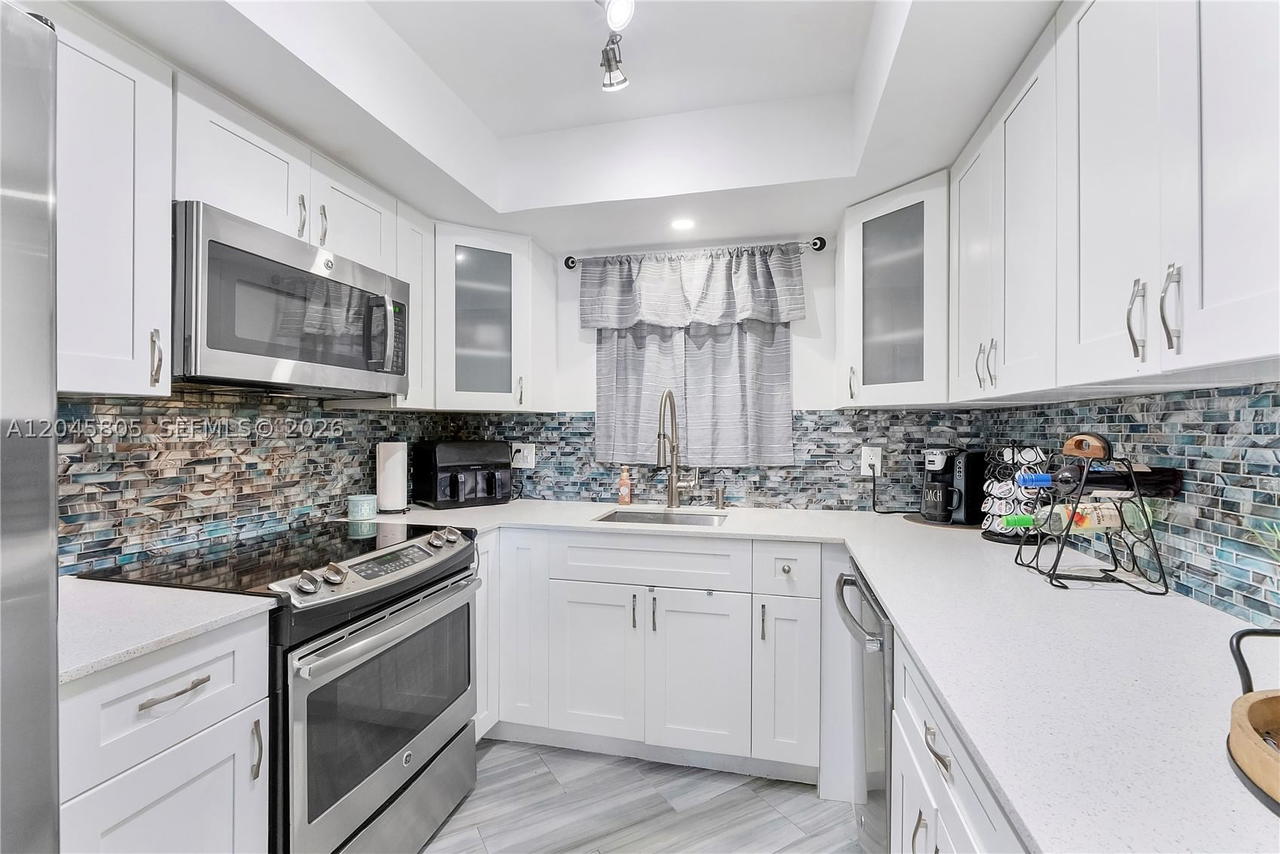 Real estate property located at 610 Tennis Club Dr #104, Broward, Tennis Club Wingfield Con, Fort Lauderdale, FL