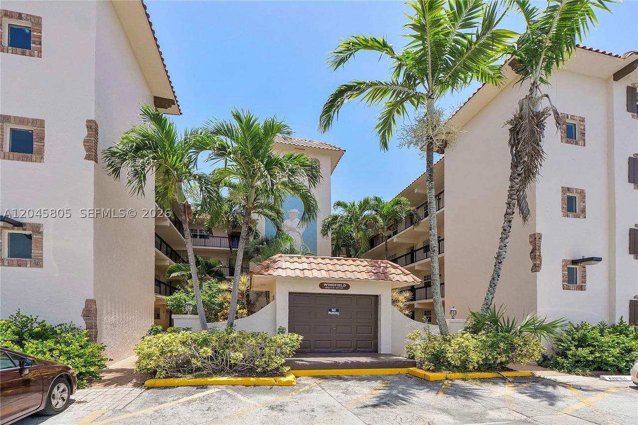 Real estate property located at 610 Tennis Club Dr #104, Broward, Tennis Club Wingfield Con, Fort Lauderdale, FL