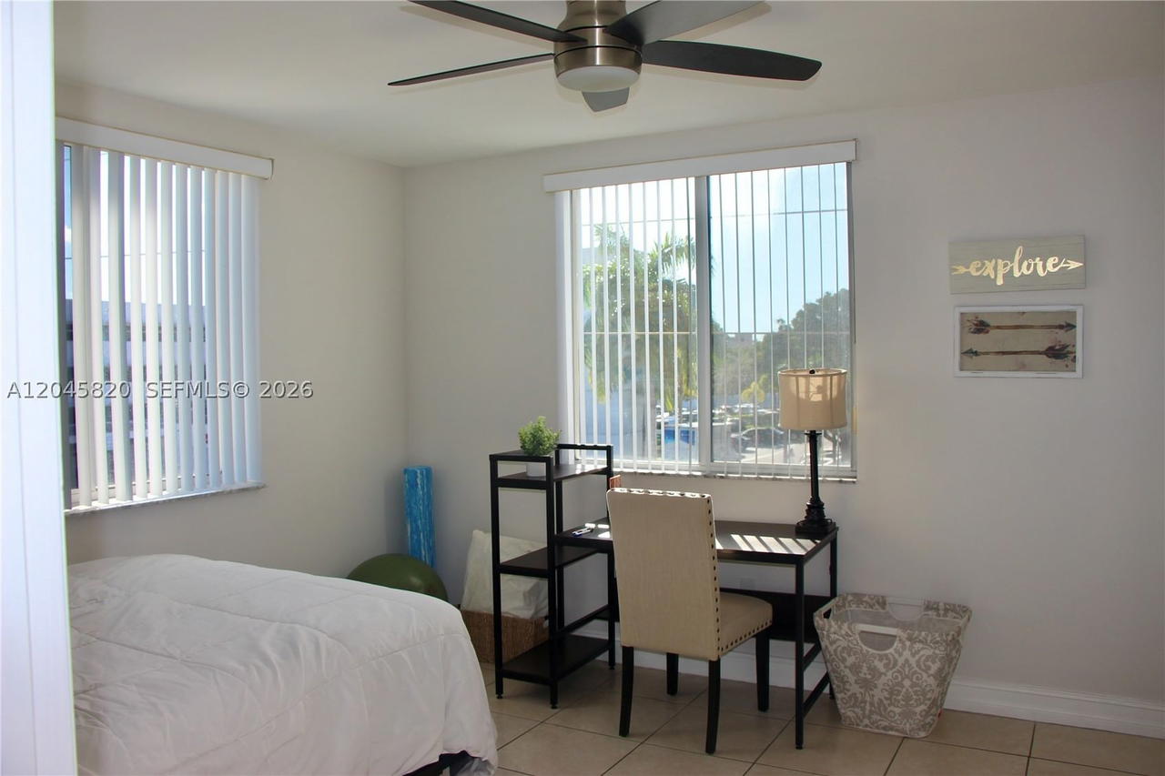 Real estate property located at 2501 Douglas Rd #304, Miami-dade, Douglas Place Condo, Miami, FL