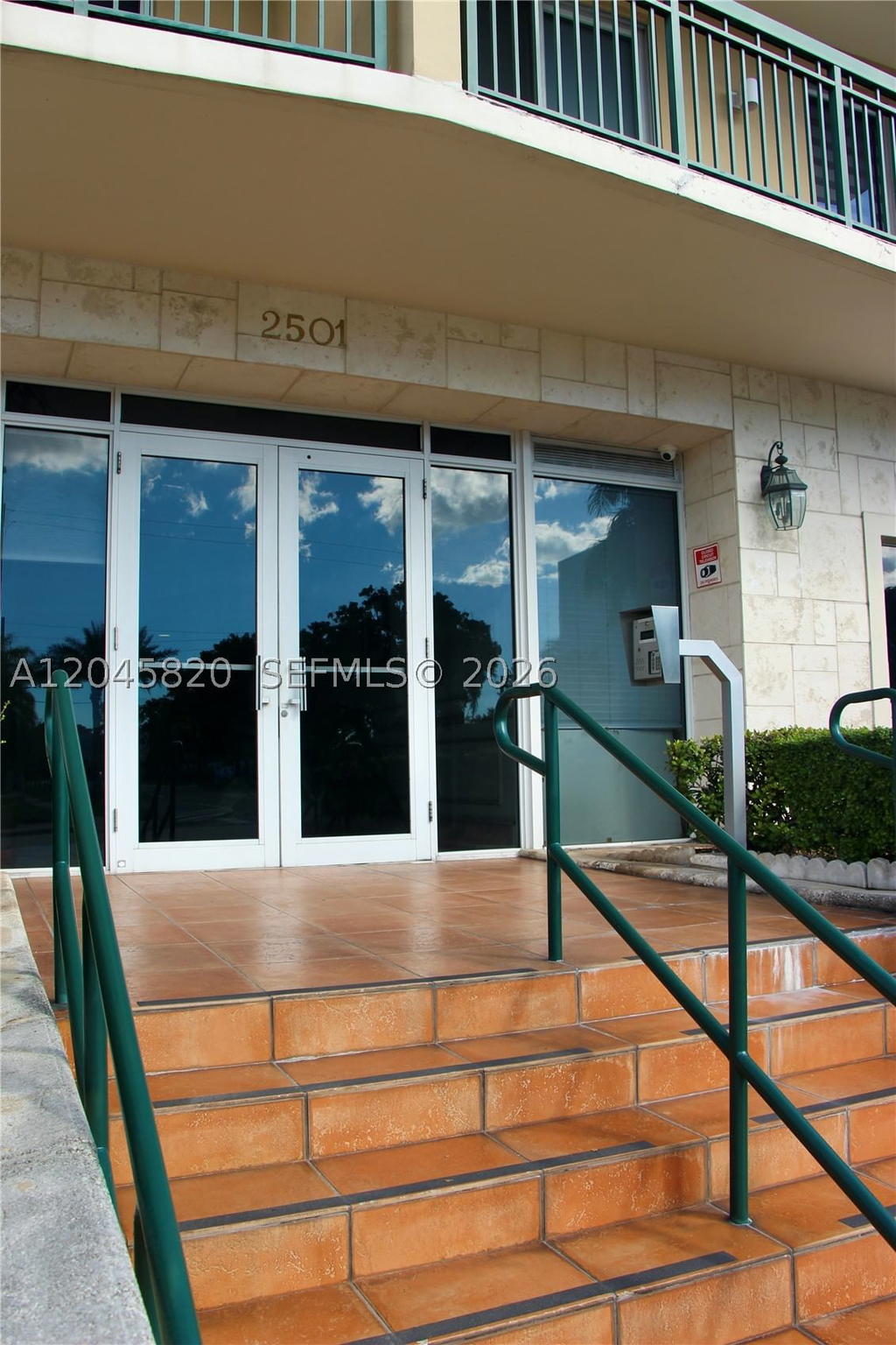 Real estate property located at 2501 Douglas Rd #304, Miami-dade, Douglas Place Condo, Miami, FL