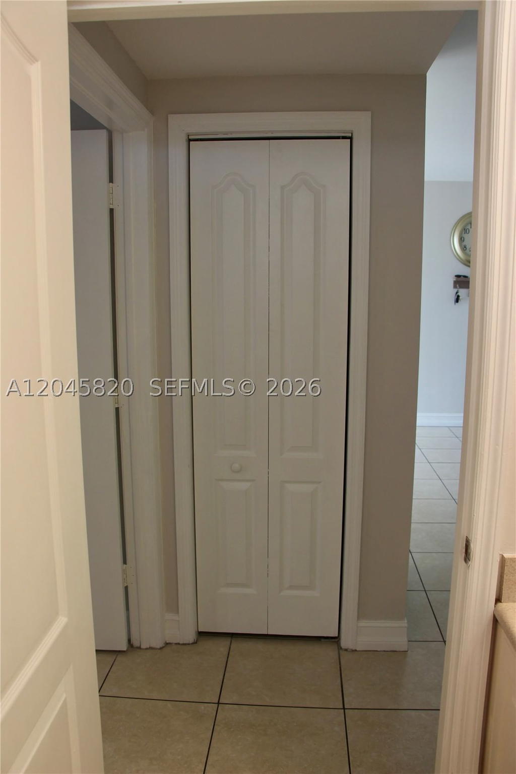 Real estate property located at 2501 Douglas Rd #304, Miami-dade, Douglas Place Condo, Miami, FL