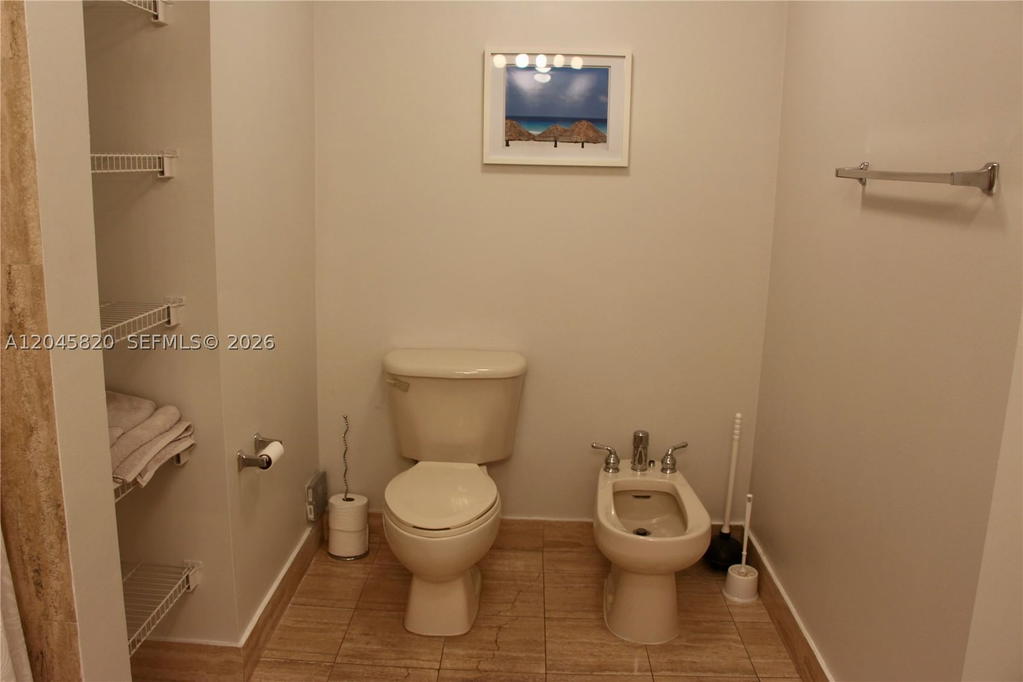 Real estate property located at 2501 Douglas Rd #304, Miami-dade, Douglas Place Condo, Miami, FL