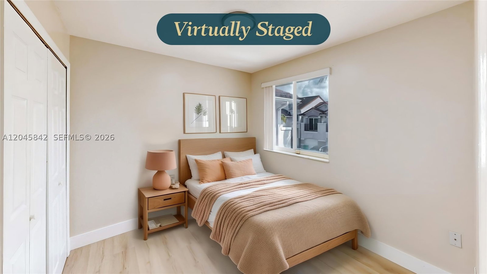 Real estate property located at 10210 154th Pl #111, Miami-dade, Villas At The Hammocks Co, Miami, FL