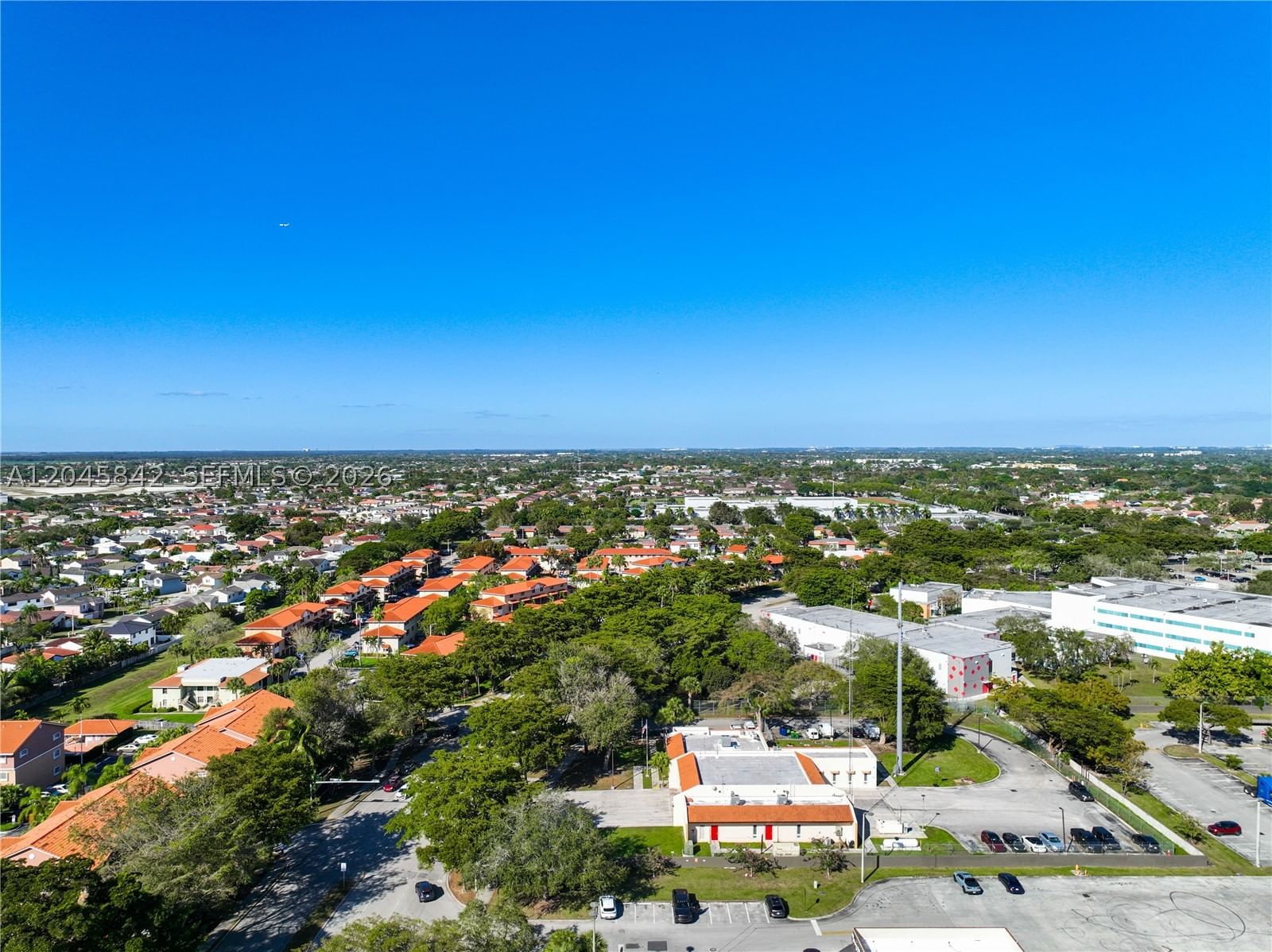 Real estate property located at 10210 154th Pl #111, Miami-dade, Villas At The Hammocks Co, Miami, FL