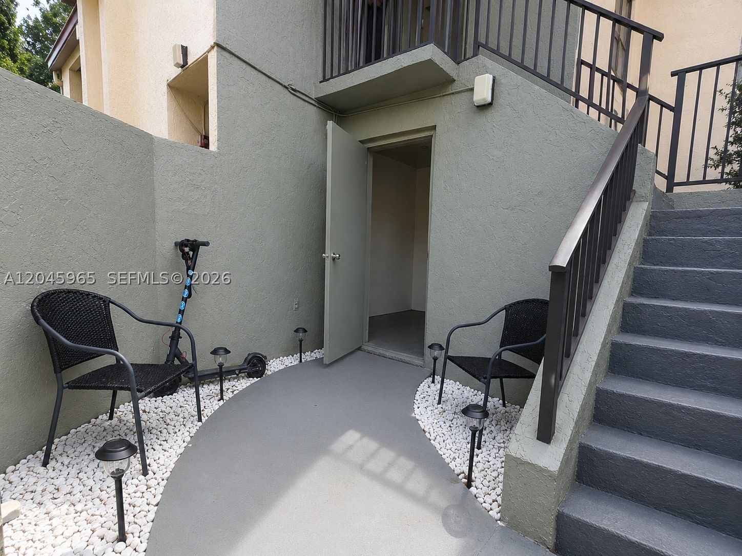 Real estate property located at 9606 1st Ct #16-S, Broward, Patios Of Oakwood Condo, Coral Springs, FL