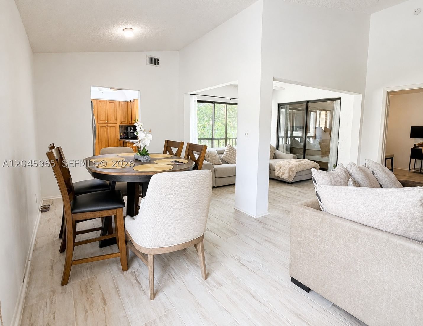 Real estate property located at 9606 1st Ct #16-S, Broward, Patios Of Oakwood Condo, Coral Springs, FL