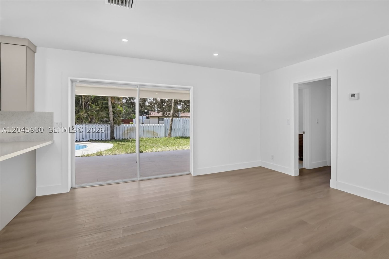Real estate property located at 7040 8th Ct, Broward, Plantations Secluded Gard, Plantation, FL