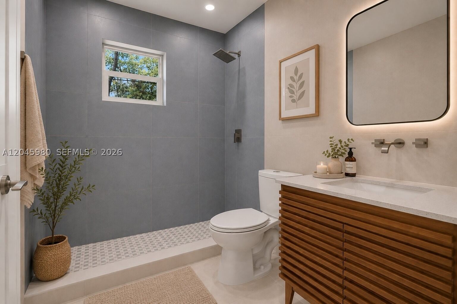 Real estate property located at 7040 8th Ct, Broward, Plantations Secluded Gard, Plantation, FL