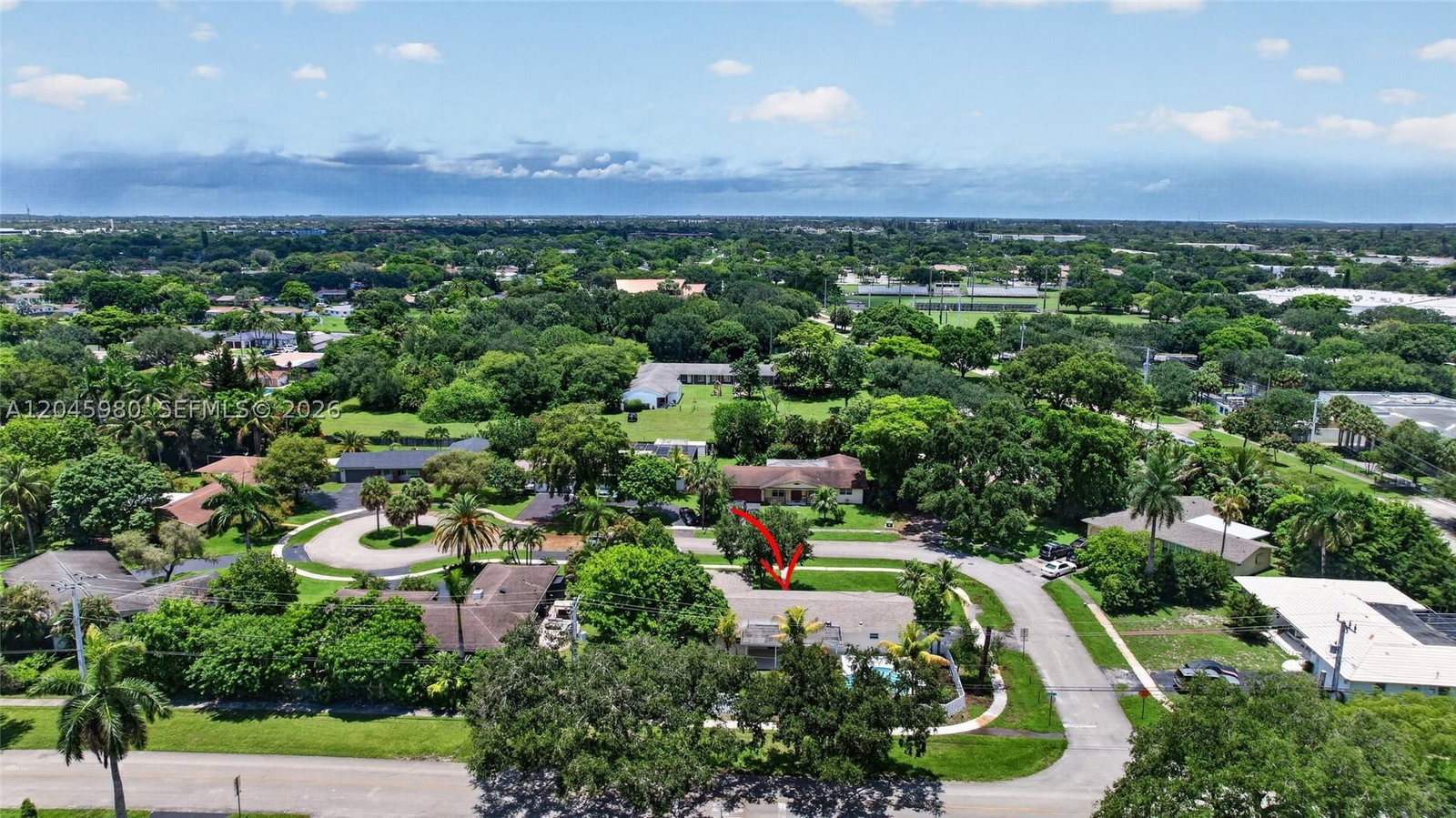 Real estate property located at 7040 8th Ct, Broward, Plantations Secluded Gard, Plantation, FL