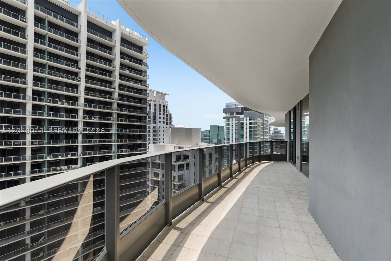 Real estate property located at 1000 Brickell Plz #4015, Miami-dade, Brickell Flatiron Condo, Miami, FL