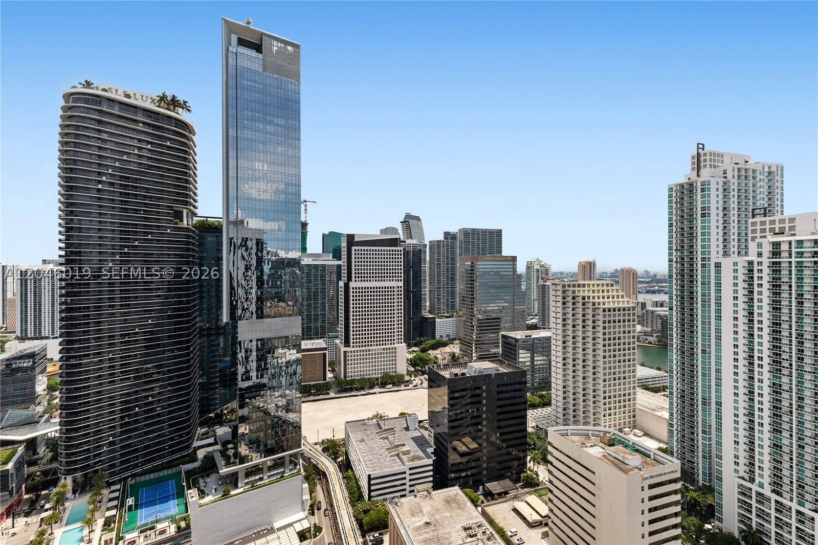 Real estate property located at 1000 Brickell Plz #4015, Miami-dade, Brickell Flatiron Condo, Miami, FL