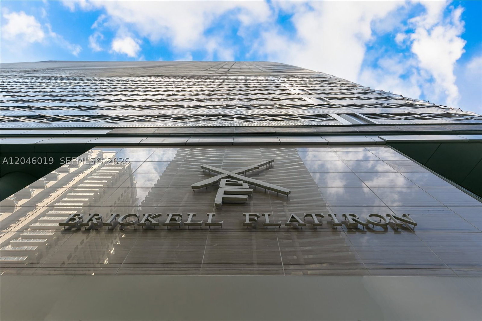 Real estate property located at 1000 Brickell Plz #4015, Miami-dade, Brickell Flatiron Condo, Miami, FL