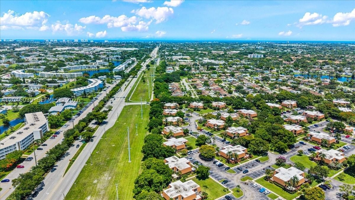 Real estate property located at 2891 11th Pl, Broward, Waterford Courtyards Addi, Deerfield Beach, FL