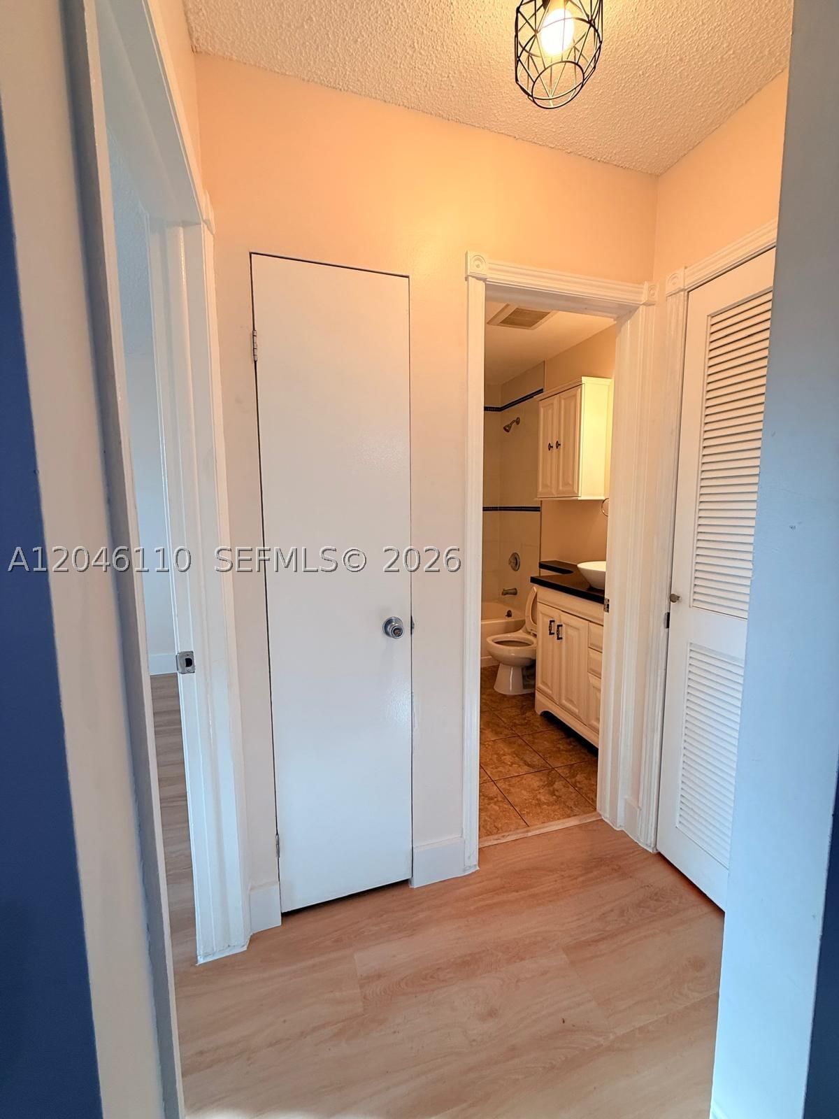 Real estate property located at 2832 Fillmore St #20, Broward, Pinewood Condo, Hollywood, FL