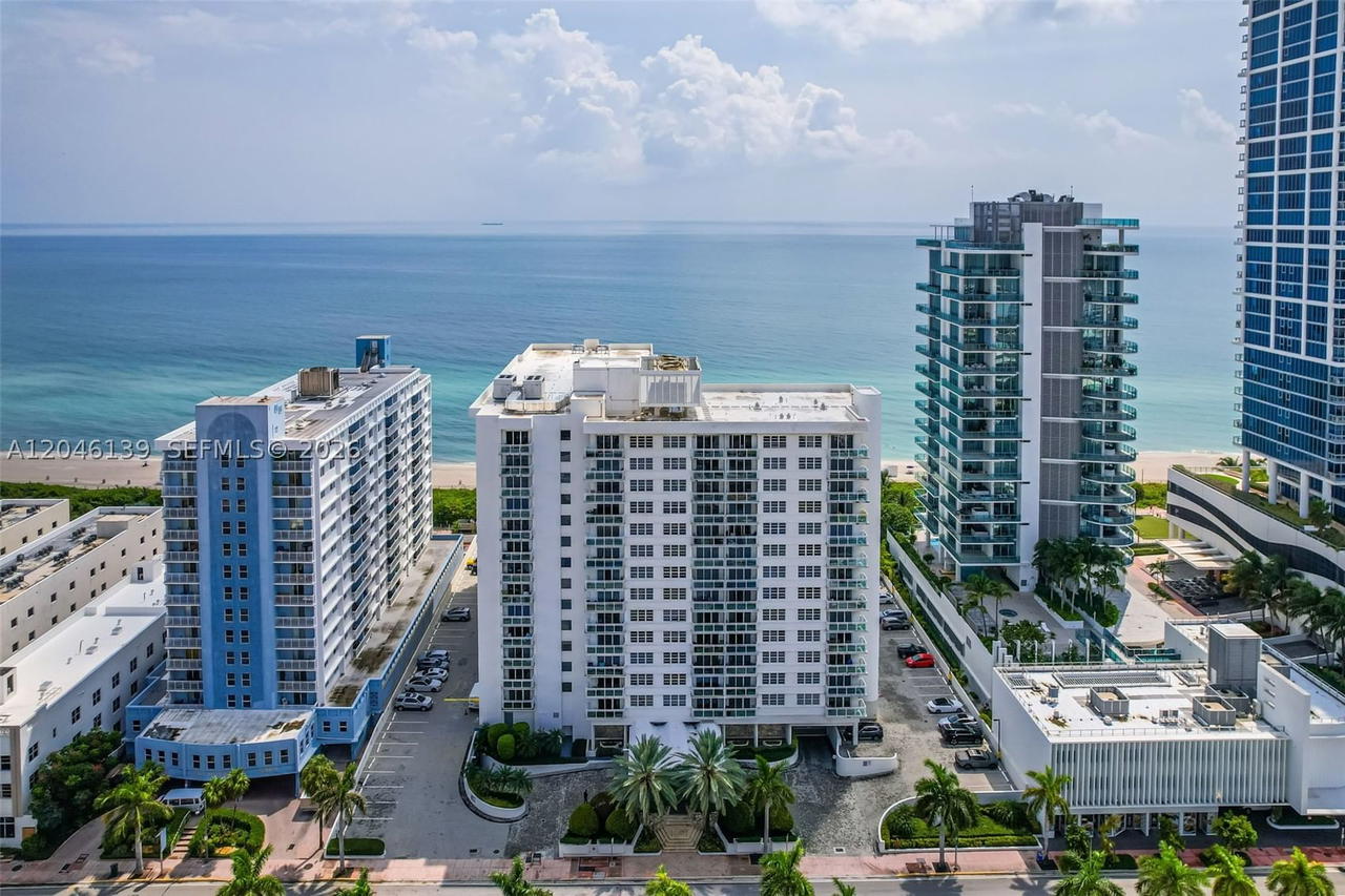 Real estate property located at 6917 Collins Ave #404, Miami-dade, The Collins Condo, Miami Beach, FL