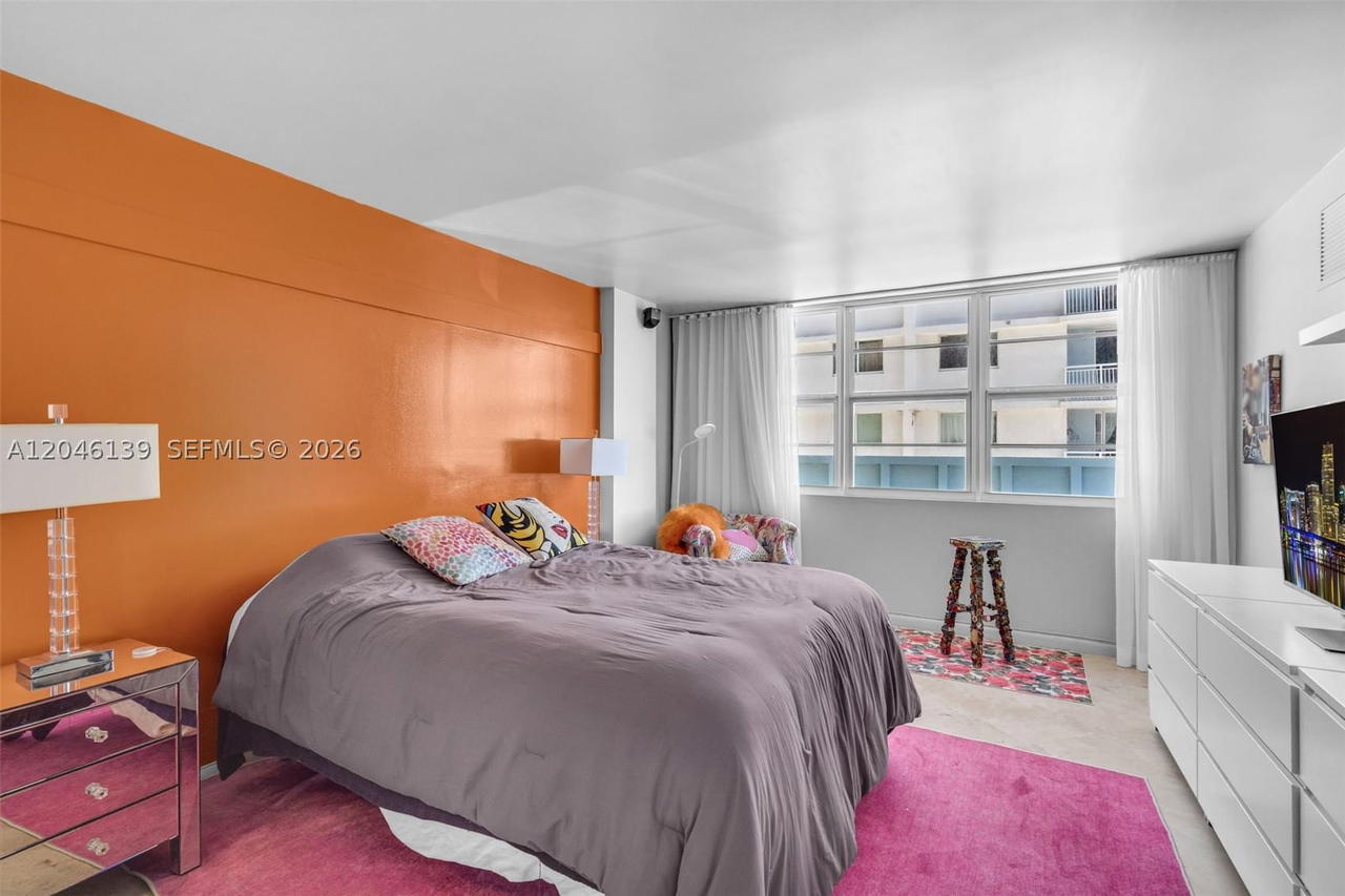 Real estate property located at 6917 Collins Ave #404, Miami-dade, The Collins Condo, Miami Beach, FL