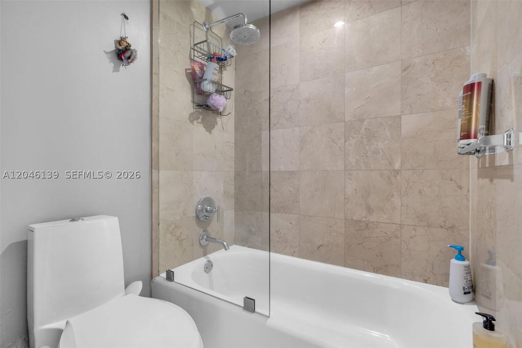 Real estate property located at 6917 Collins Ave #404, Miami-dade, The Collins Condo, Miami Beach, FL