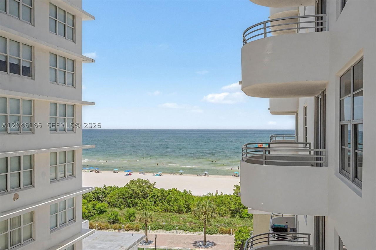 Real estate property located at 5555 Collins Ave #7B, Miami-dade, Oceanside Plaza Condo, Miami Beach, FL