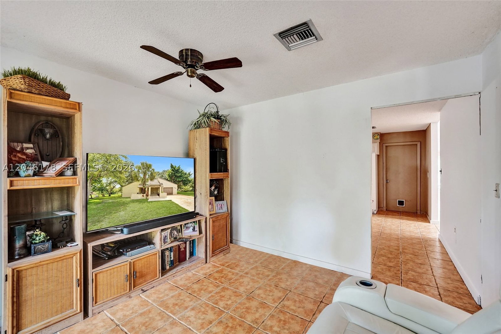 Real estate property located at 9120 49th St, Broward, Country Sec 2, Cooper City, FL