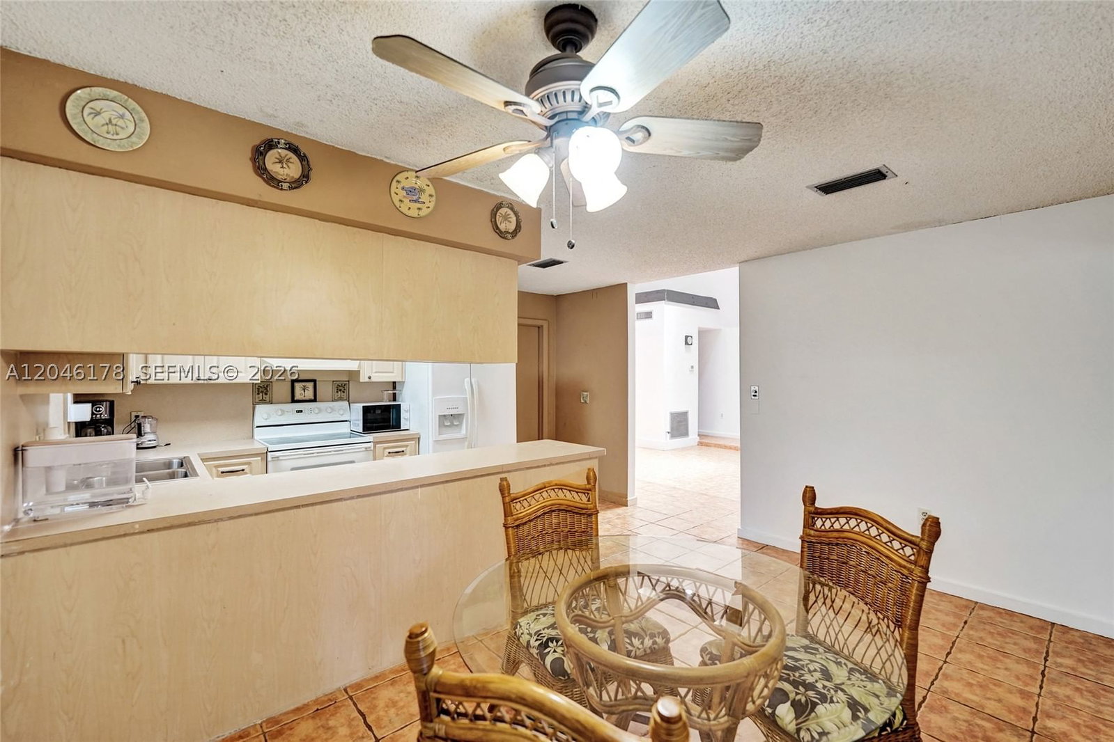 Real estate property located at 9120 49th St, Broward, Country Sec 2, Cooper City, FL