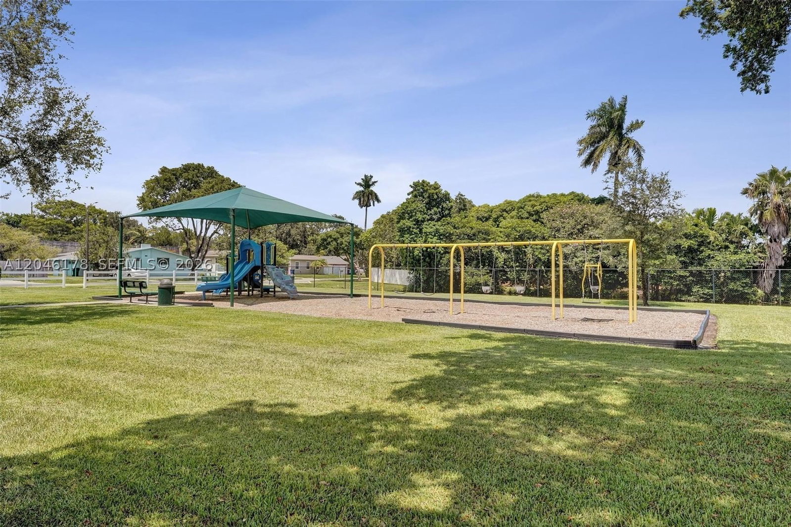 Real estate property located at 9120 49th St, Broward, Country Sec 2, Cooper City, FL