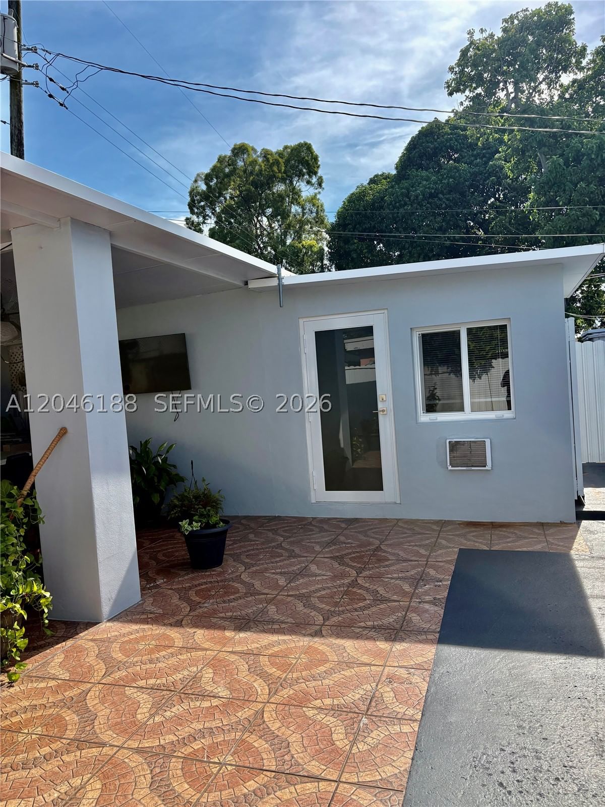 Real estate property located at 734 39th St, Miami-dade, Hialeah 14 Addn, Hialeah, FL