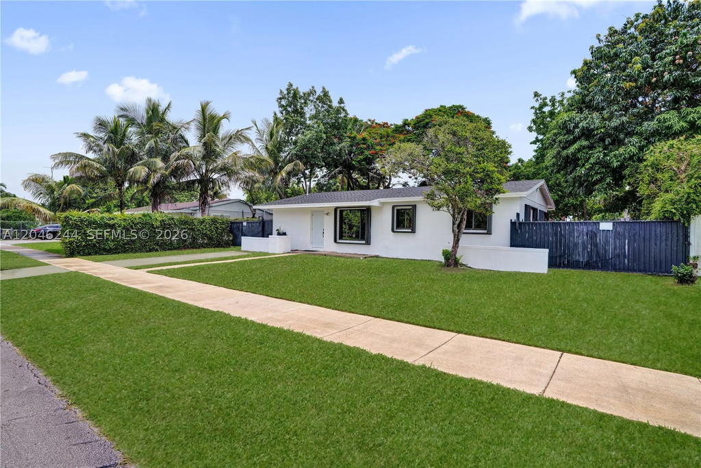 Real estate property located at 15551 101st Ave, Miami-dade, Fairway Estates Sec Two, Miami, FL