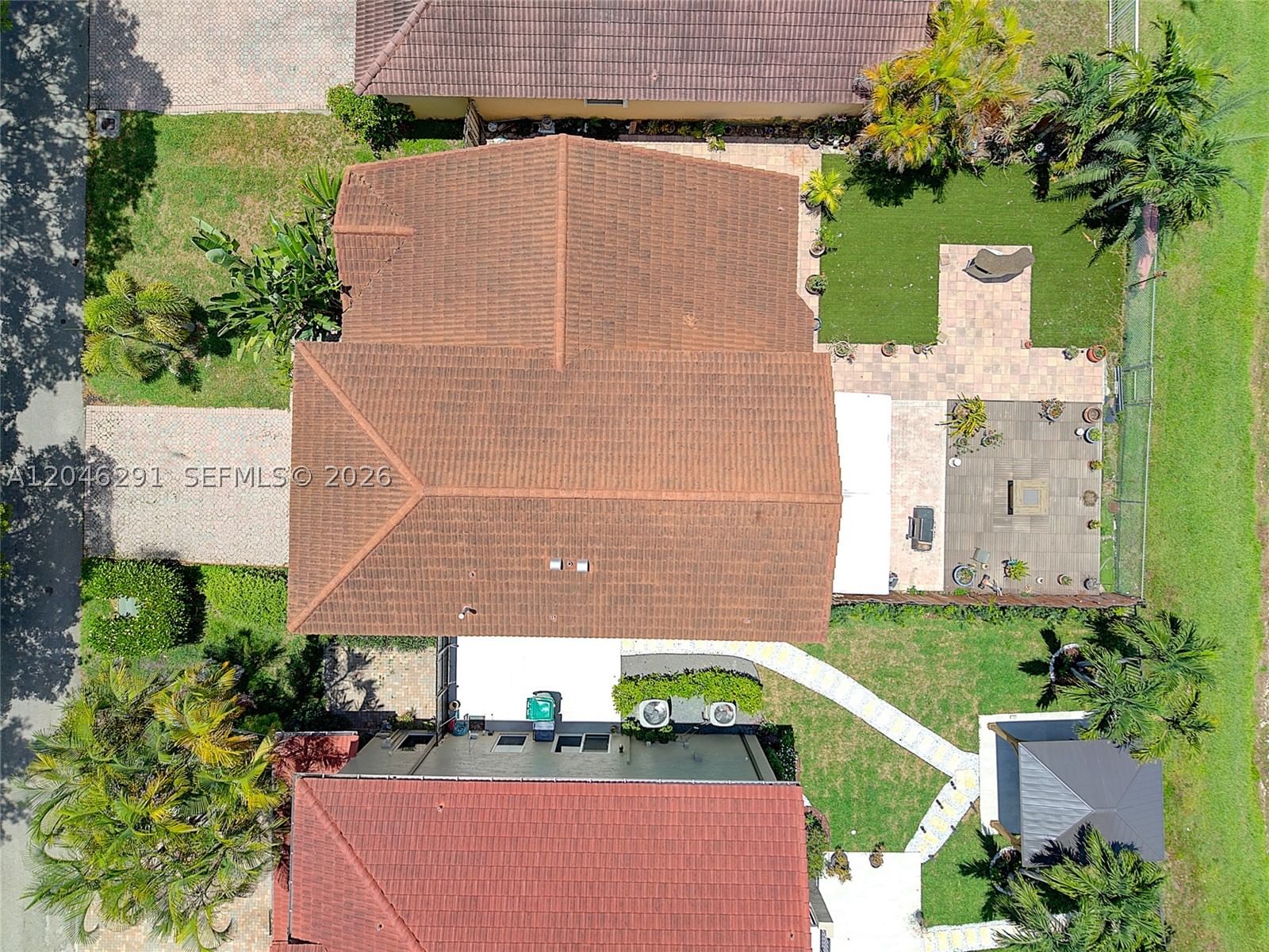 Real estate property located at 14110 122nd Ct, Miami-dade, Four Lakes Sec 1, Miami, FL