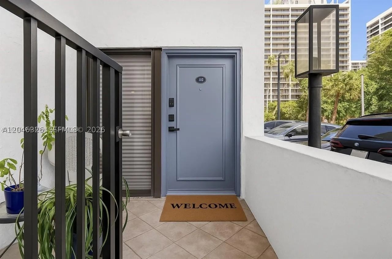 Real estate property located at 2715 Tigertail Ave #102, Miami-dade, Tigertail Bay Condo, Miami, FL