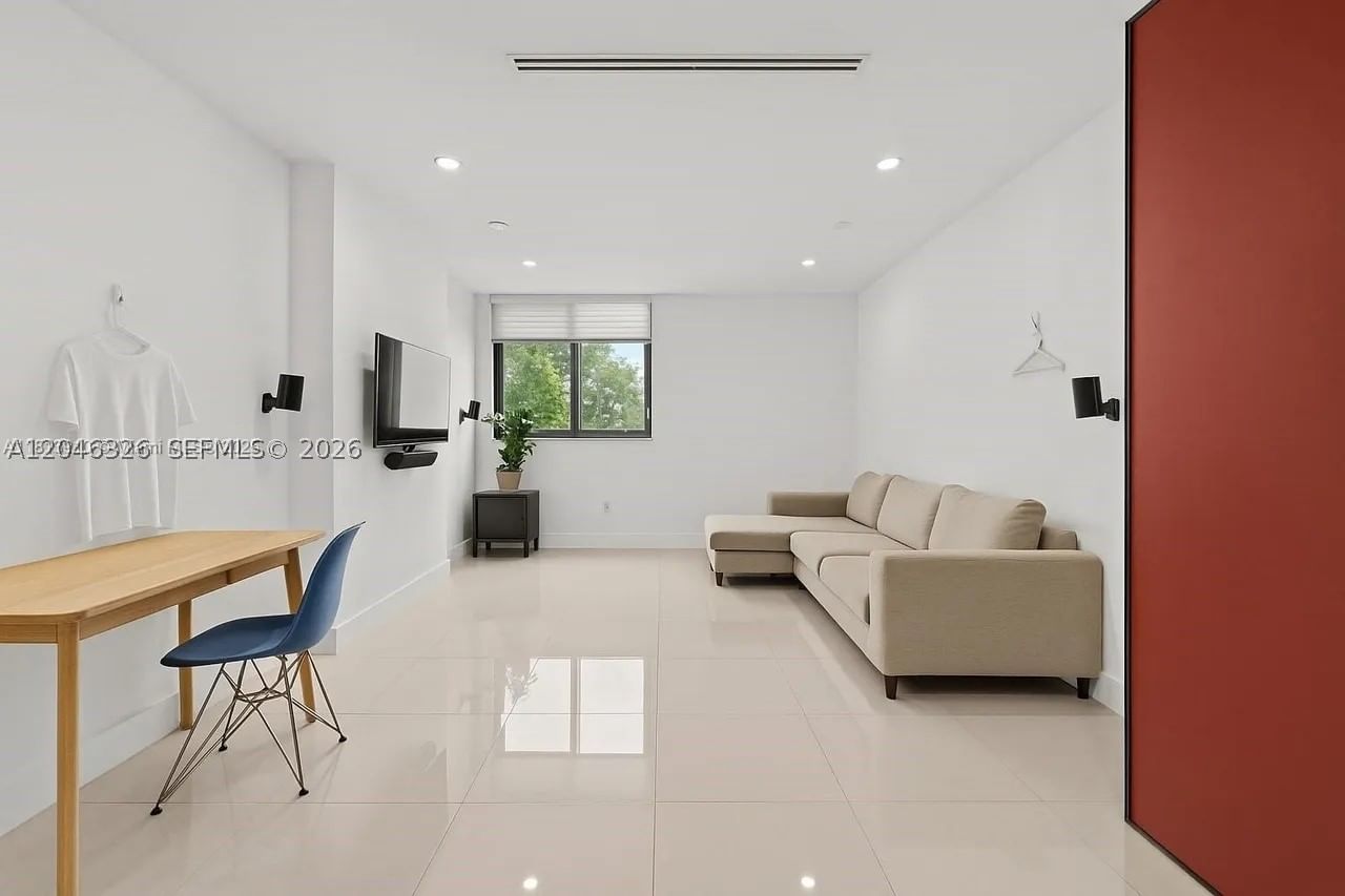 Real estate property located at 2715 Tigertail Ave #102, Miami-dade, Tigertail Bay Condo, Miami, FL