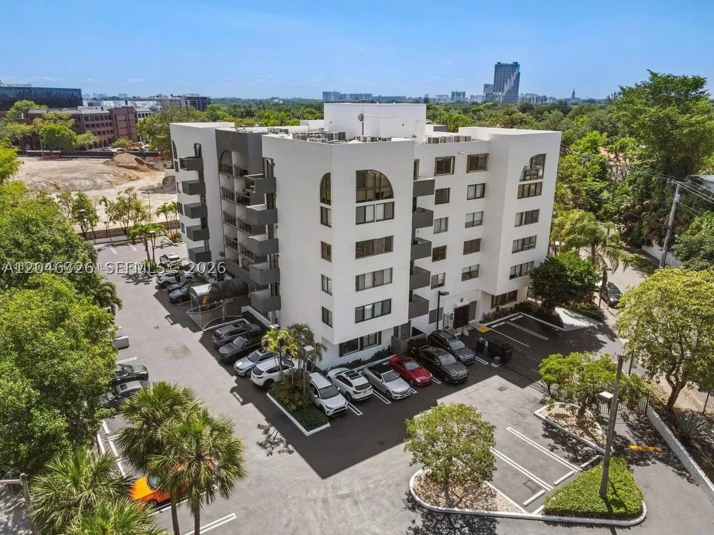 Real estate property located at 2715 Tigertail Ave #102, Miami-dade, Tigertail Bay Condo, Miami, FL