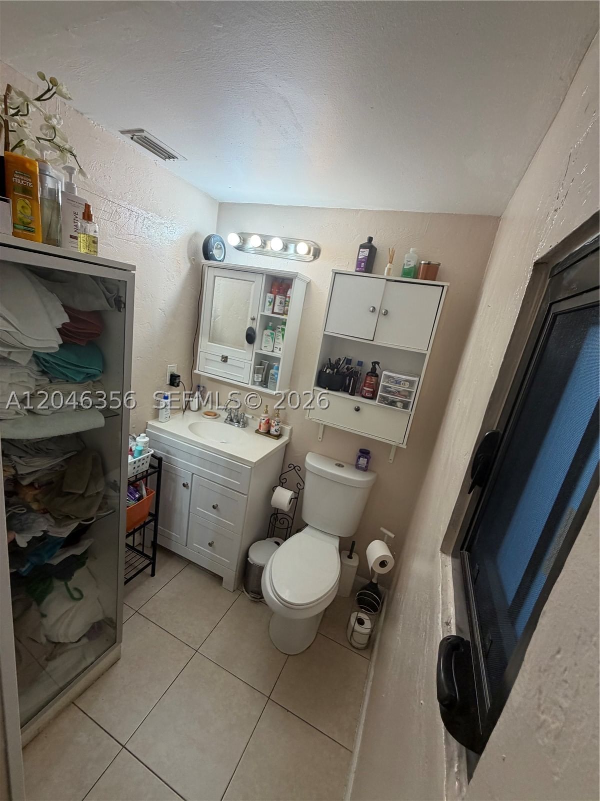Real estate property located at 1512 58th Ave, Broward, Hollywood Country Estates, Hollywood, FL