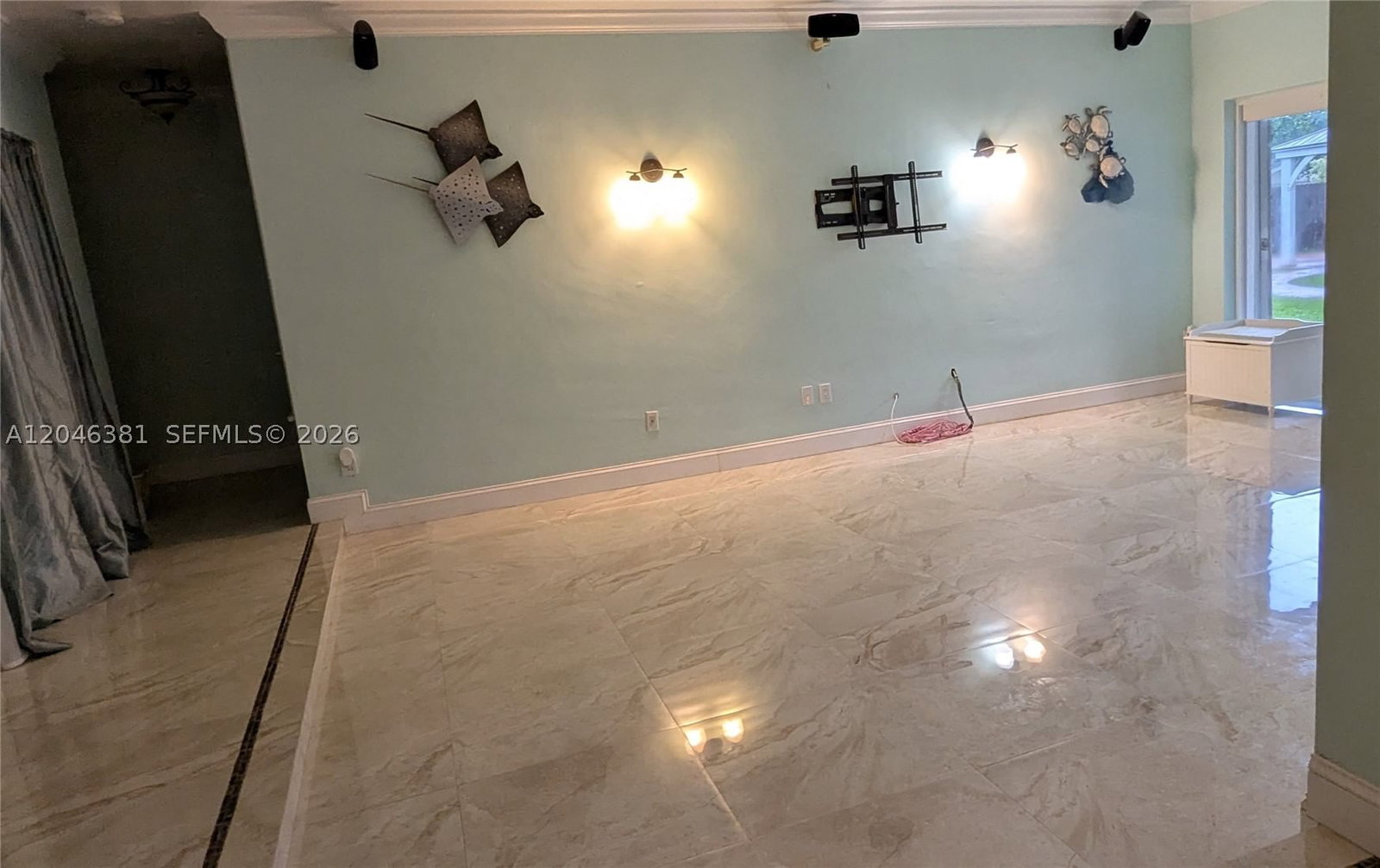 Real estate property located at 10442 114th St, Miami-dade, Pine Acres Sec 3, Miami, FL