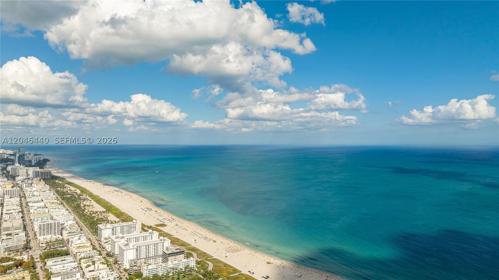 Real estate property located at 300 Pointe Dr #907, Miami-dade, Portofino Tower Condo, Miami Beach, FL