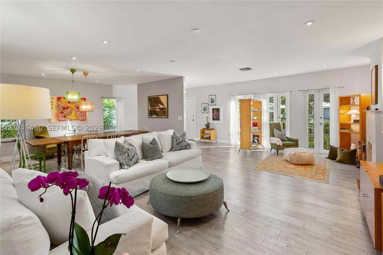 Real estate property located at 737 Alhambra Cir, Miami-dade, Coral Gables Sec B, Coral Gables, FL