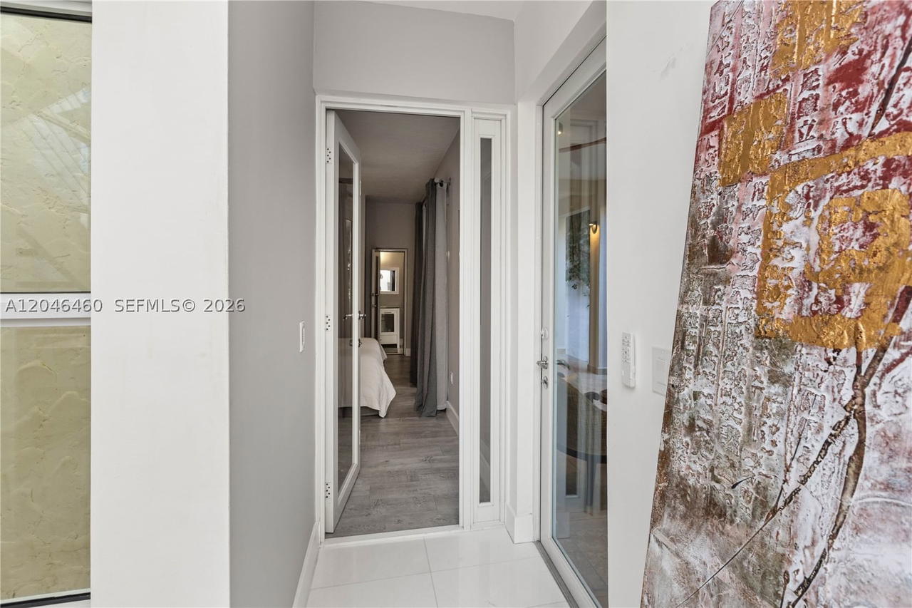 Real estate property located at 737 Alhambra Cir, Miami-dade, Coral Gables Sec B, Coral Gables, FL