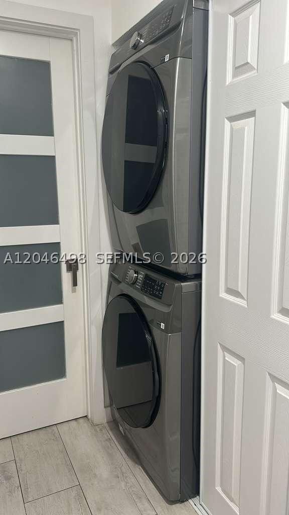 Real estate property located at 6633 178th Ter, Miami-dade, The Moors Townhouses, Hialeah, FL