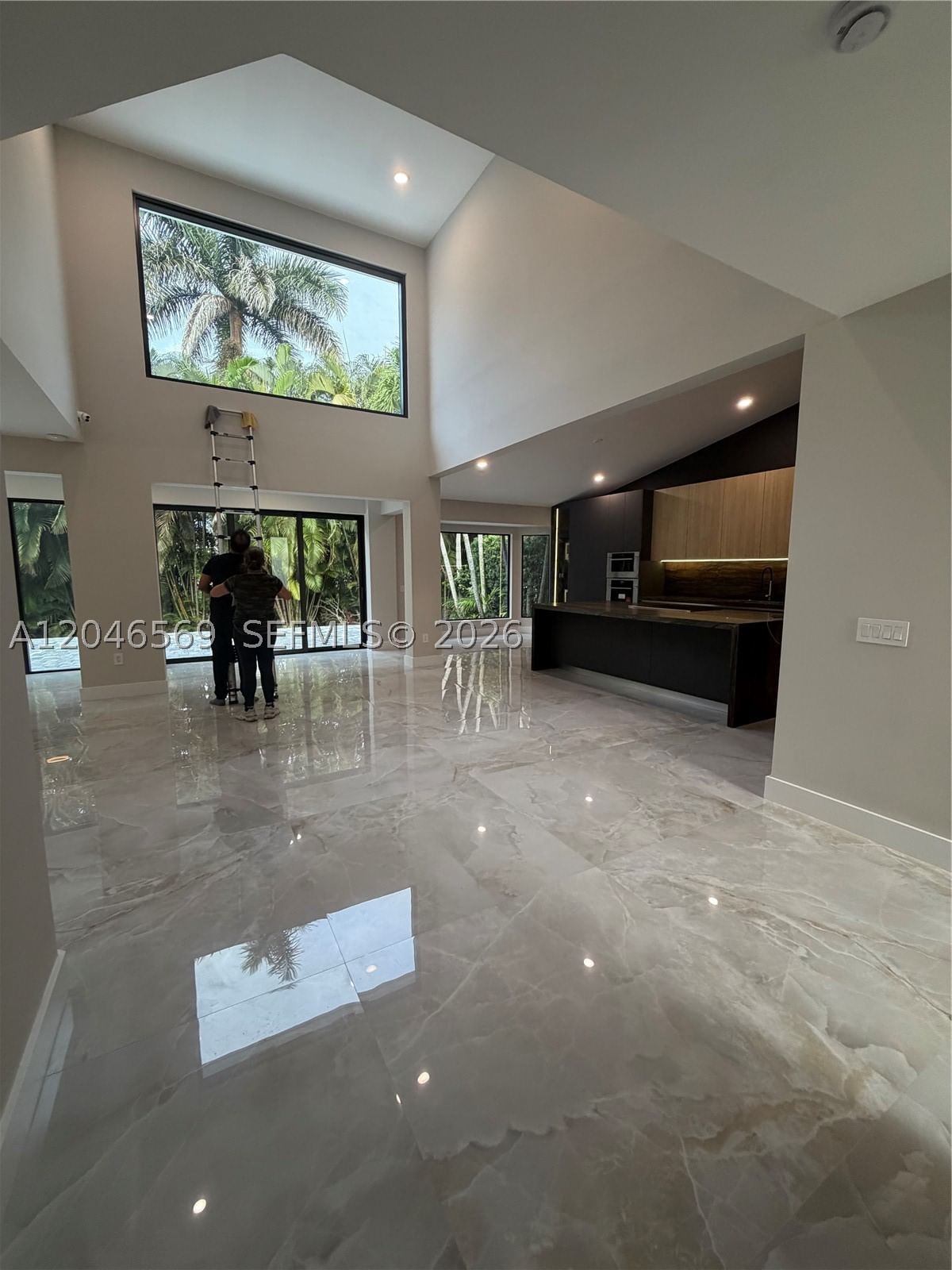 Real estate property located at 4499 93rd Doral Ct, Miami-dade, Doral Estates Villas, Doral, FL
