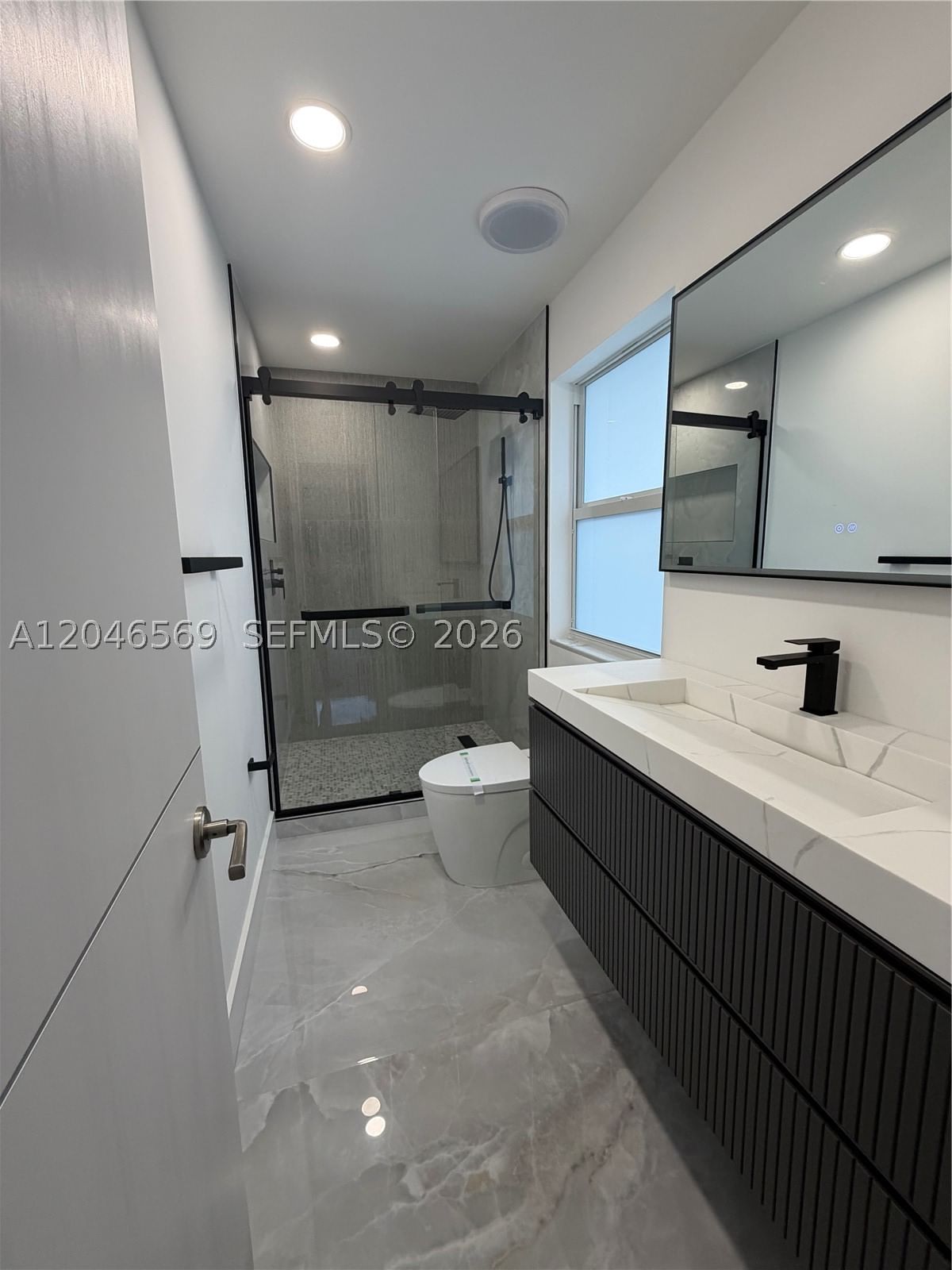 Real estate property located at 4499 93rd Doral Ct, Miami-dade, Doral Estates Villas, Doral, FL