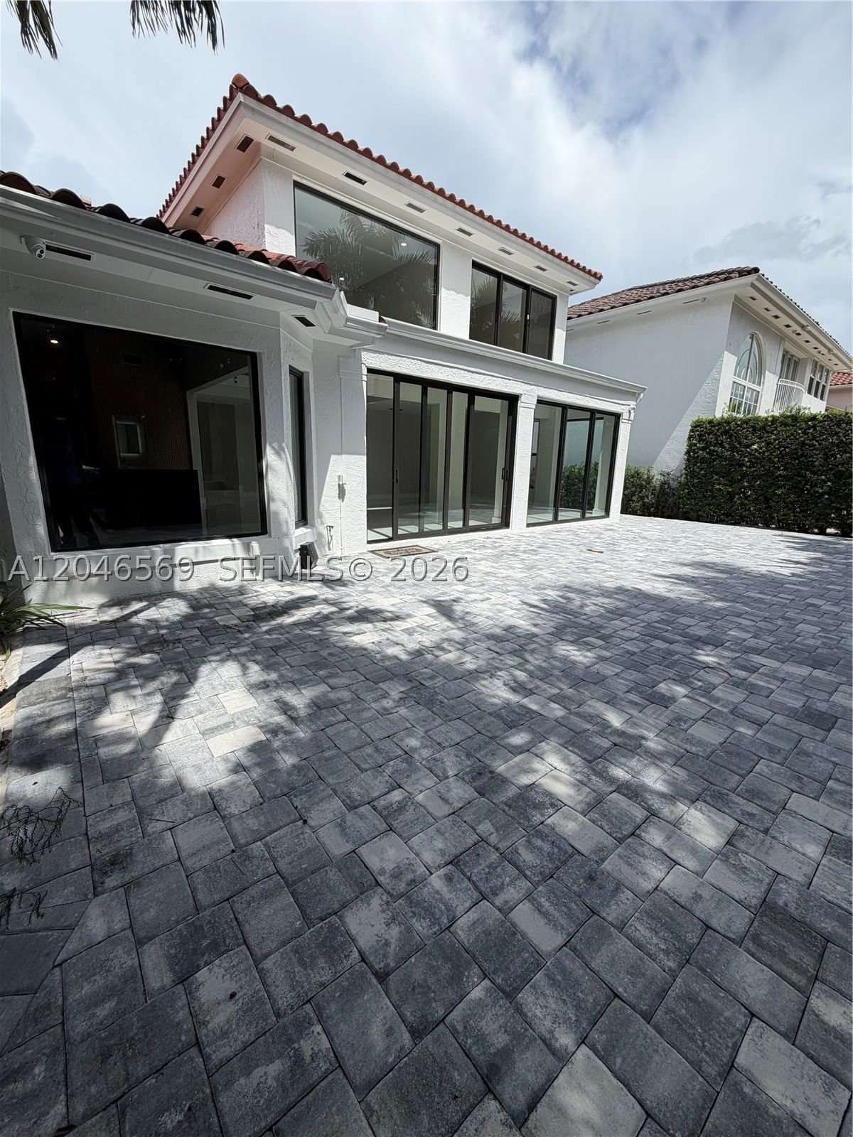 Real estate property located at 4499 93rd Doral Ct, Miami-dade, Doral Estates Villas, Doral, FL