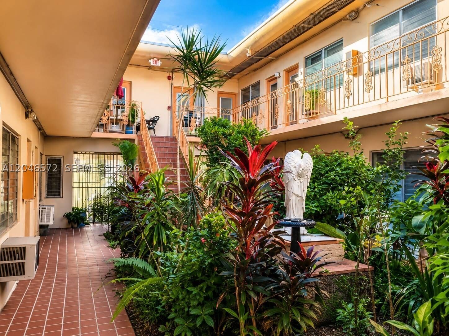 Real estate property located at 1050 Pennsylvania Ave #12-A, Miami-dade, Penn Eleven Co-op, Miami Beach, FL