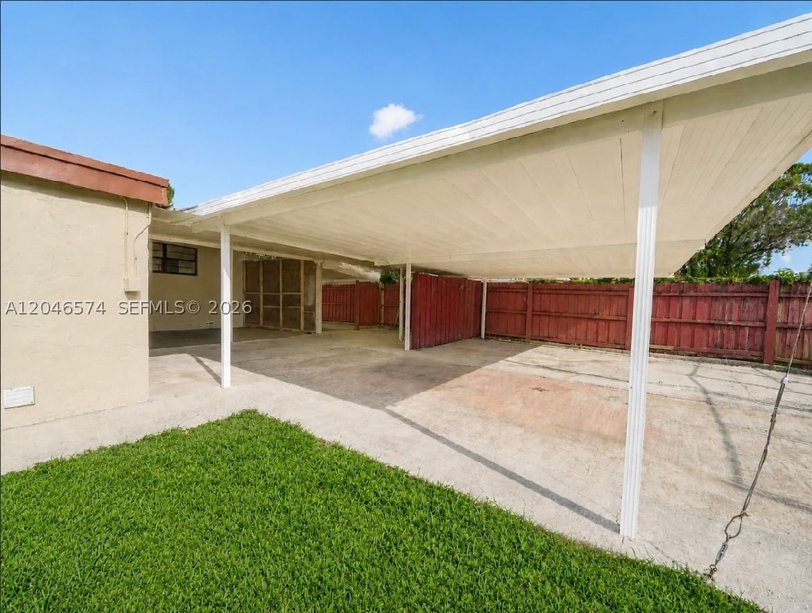 Real estate property located at 620 182nd Ter, Miami-dade, North Ridge 1st Addn, Miami Gardens, FL