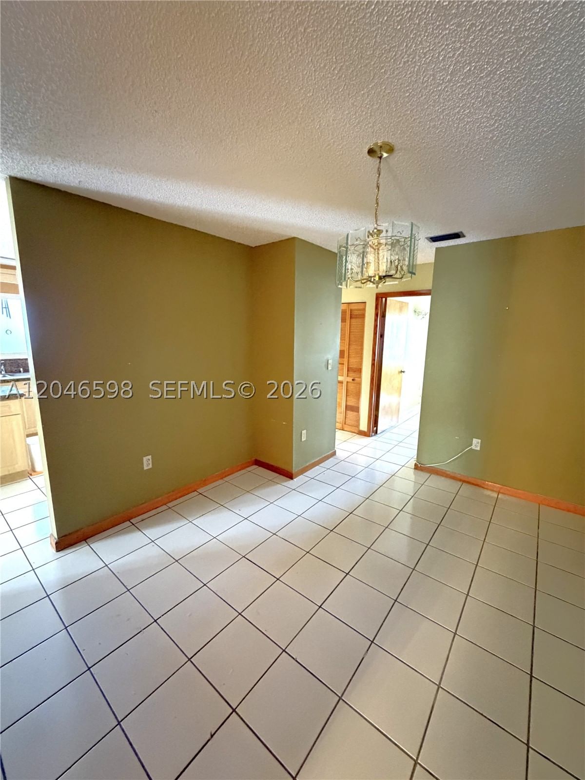 Real estate property located at 14225 55th St, Miami-dade, Bird Lakes South Sec 2, Miami, FL