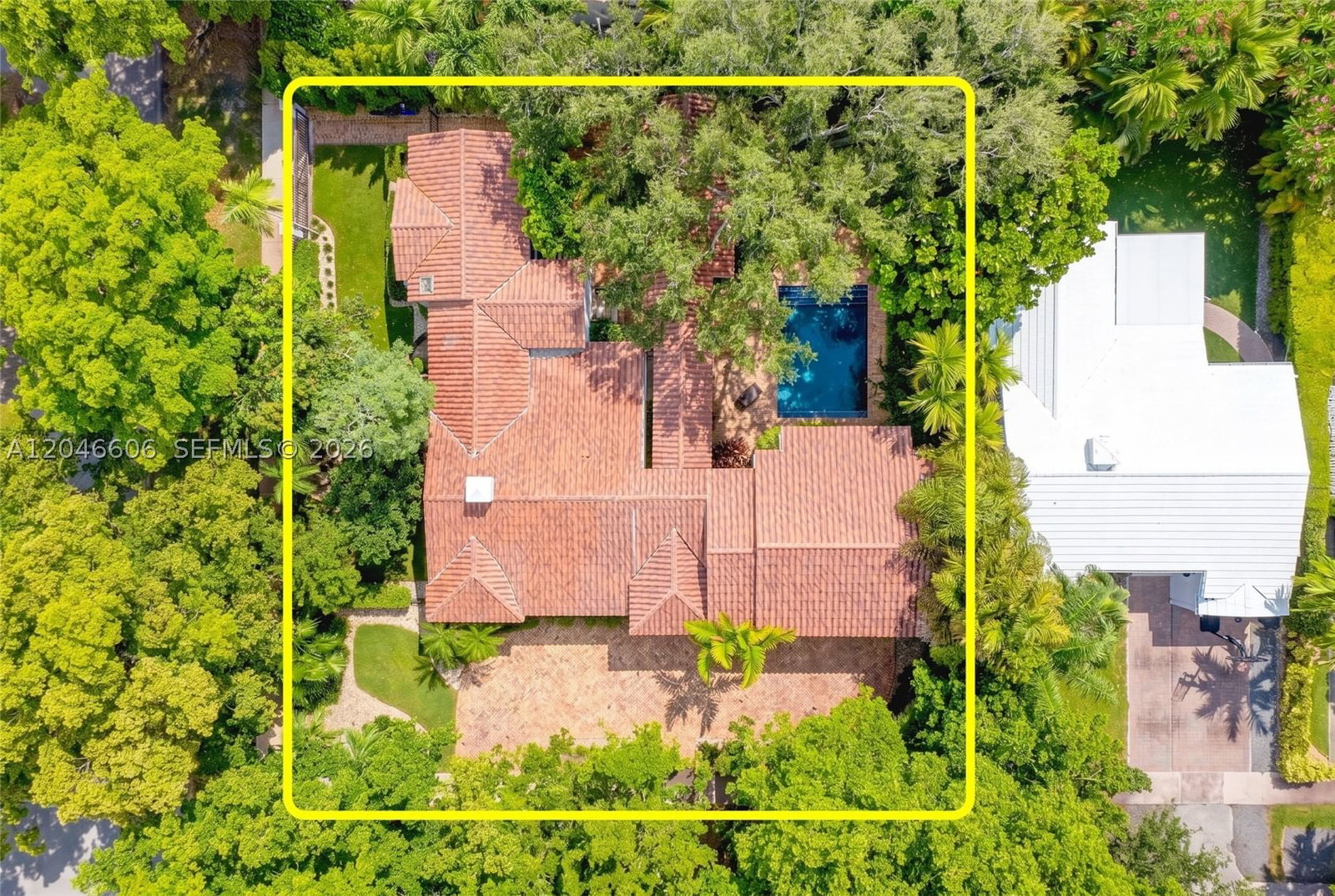 Real estate property located at 100 Sarto Ave., Miami-dade, Coconut Grove Sec 1 Coral, Coral Gables, FL