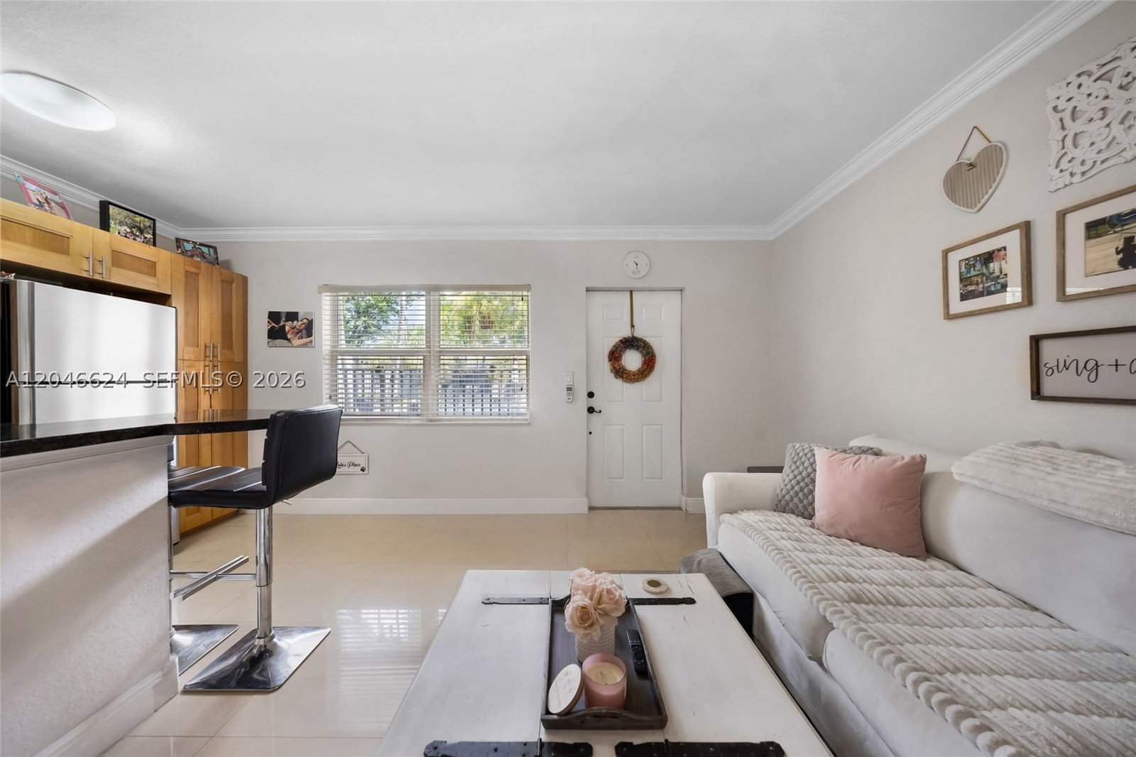Real estate property located at 660 11th Ave #102, Broward, Capri Courts Condo, Fort Lauderdale, FL