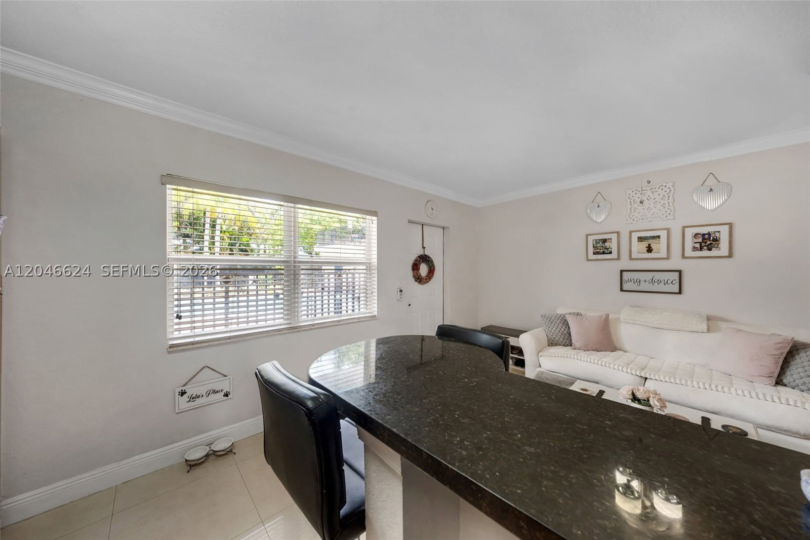 Real estate property located at 660 11th Ave #102, Broward, Capri Courts Condo, Fort Lauderdale, FL
