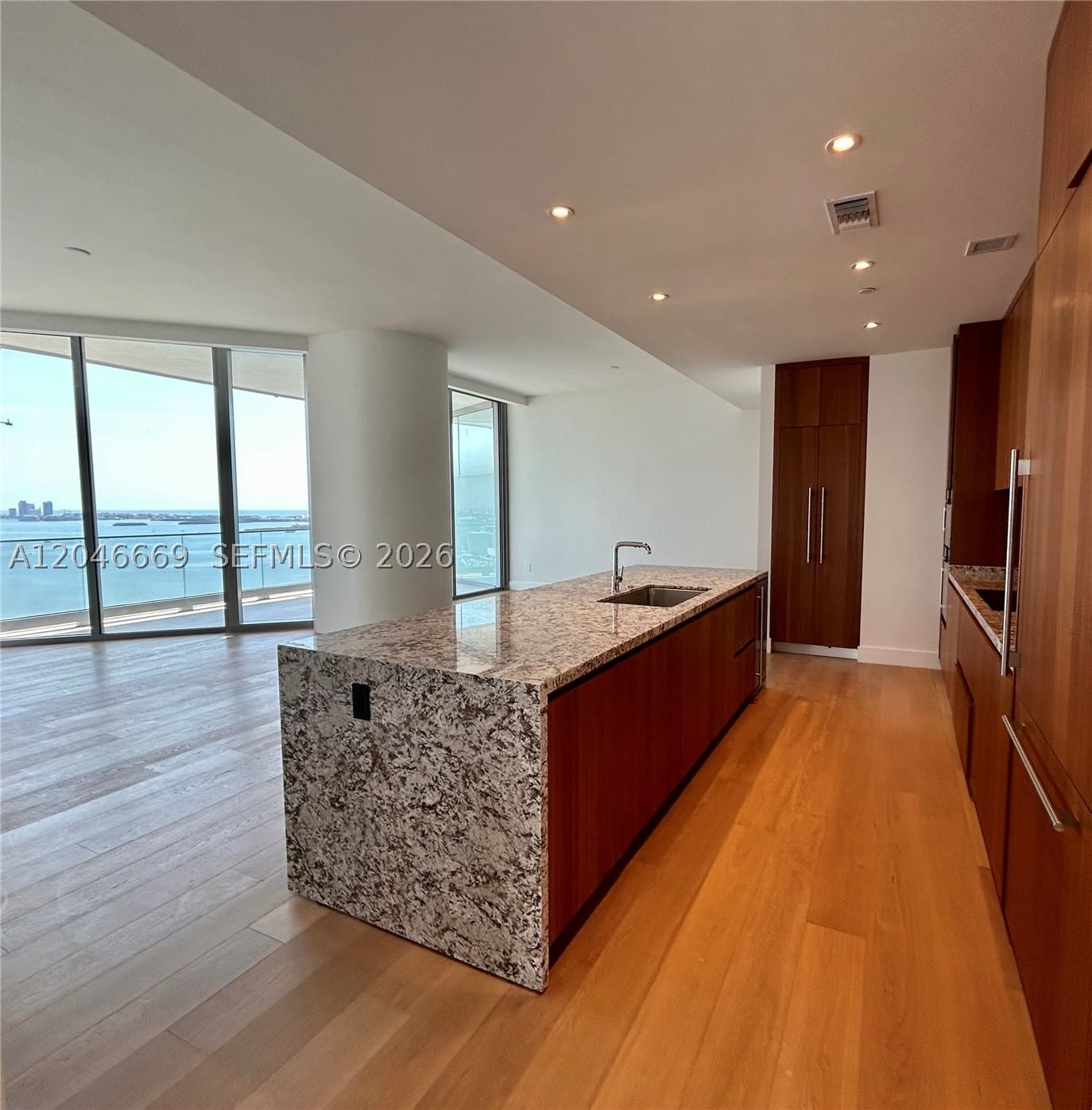 Real estate property located at 175 25th Road #2804, Miami-dade, Una Residence, Miami, FL